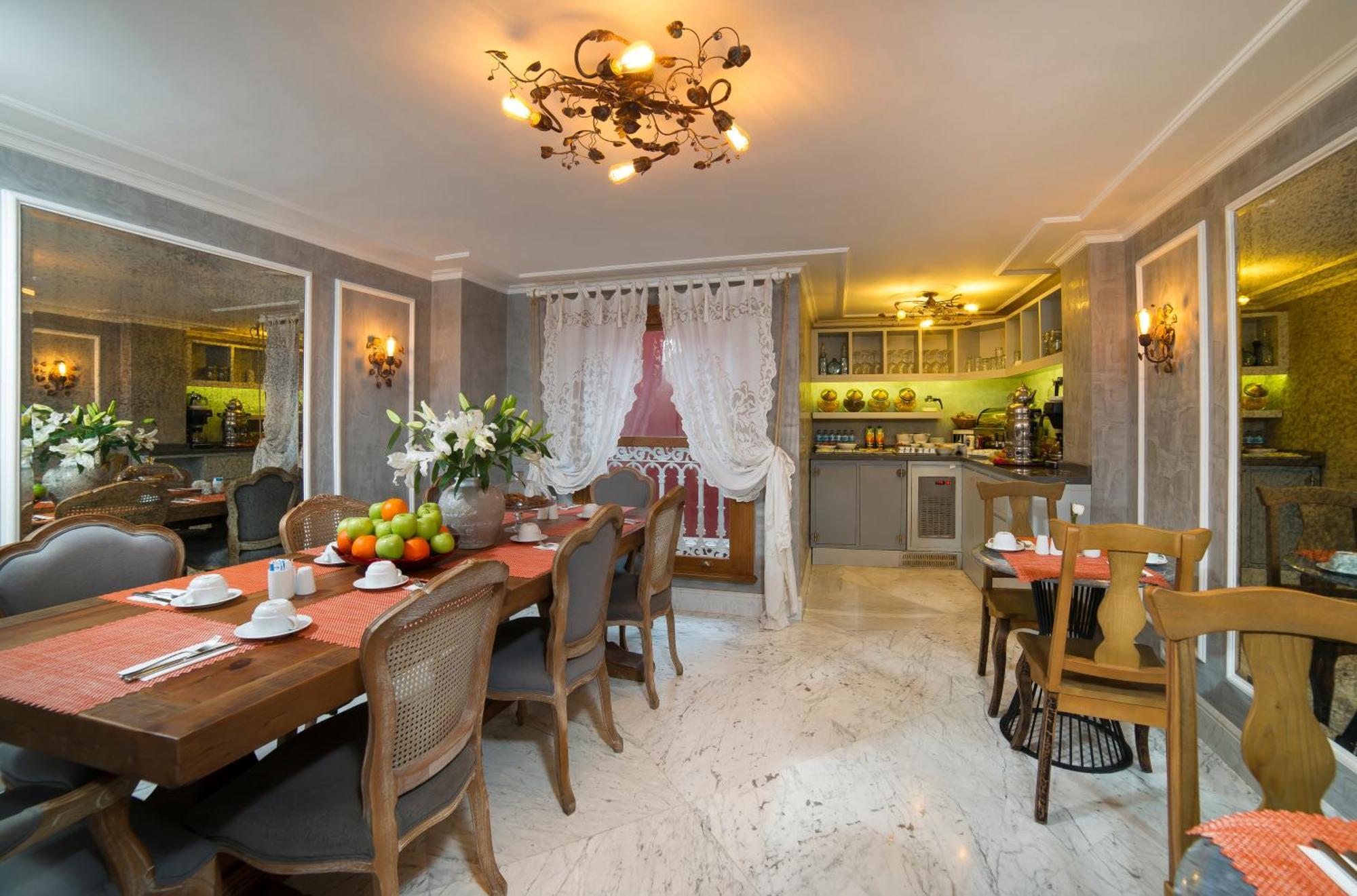Amofta Taksim 5* Stambuł