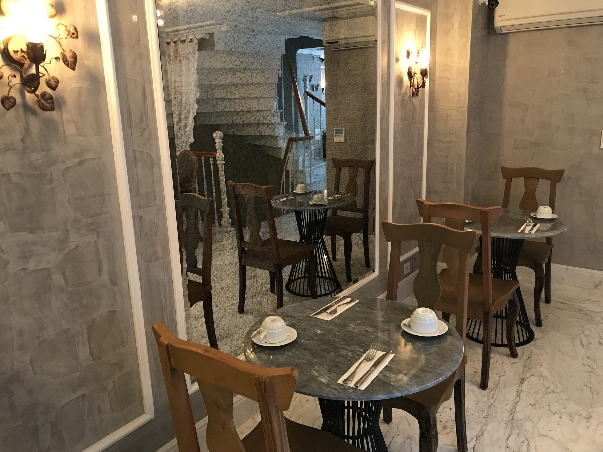 Amofta Taksim Hotel Stambuł
